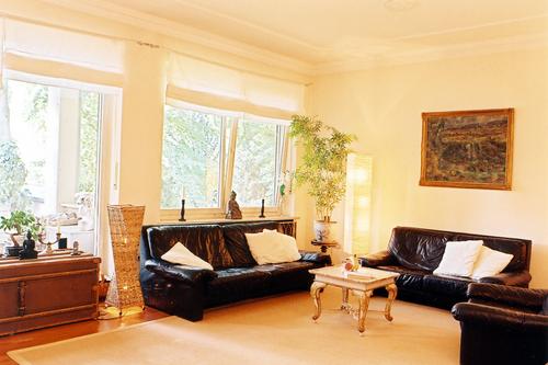 Repräsentative Wohnung direkt am Schlosskanal