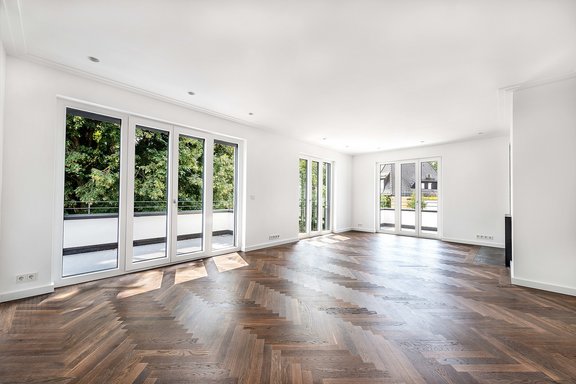 Light filled living and dining area