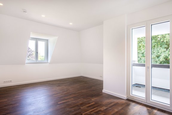 Schlafzimmer mit Loggia