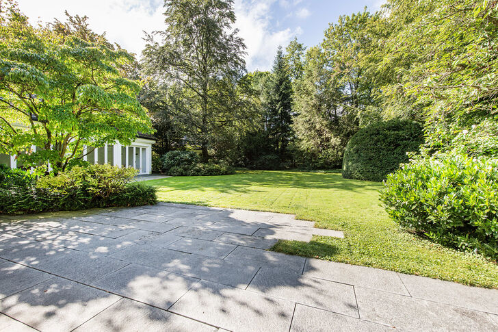 Herrlicher Südgarten