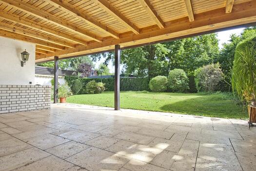 Blick in den Garten