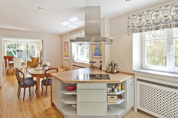 Kitchen with dining area