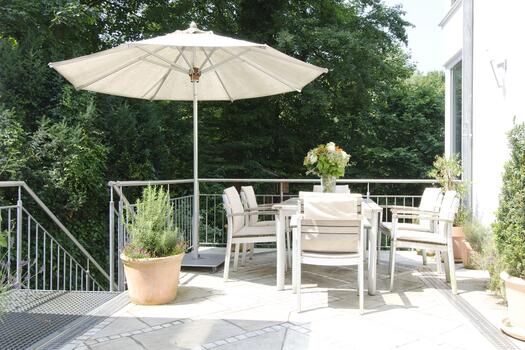 Süd-West-Terrasse