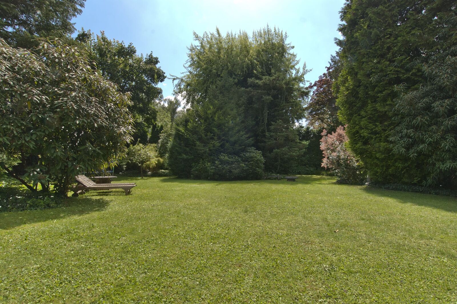 Grundstück