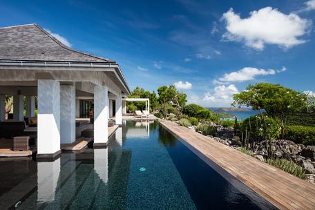 Karibik Feeling pur: zeitgenössische Architektur mit atemberaubendem Ausblick