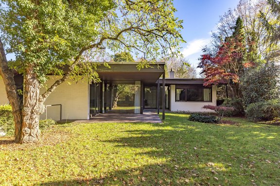 Villen-Flair der 70er Jahre