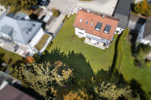 Attractive building plot