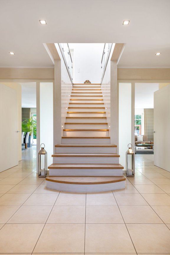 Elegantes, helles Entrée