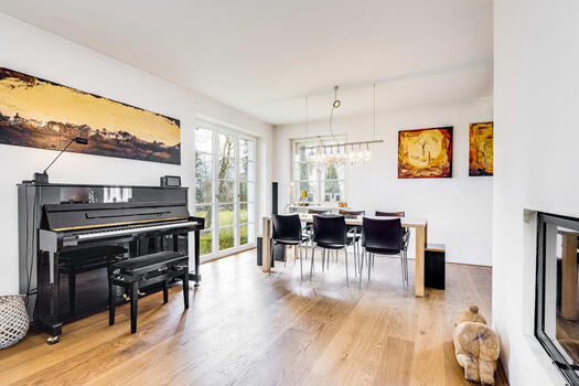 Living/dining with view