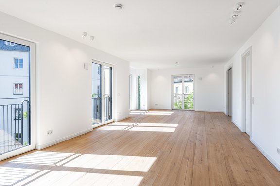 Weitläufiger Wohn-/Essbereich