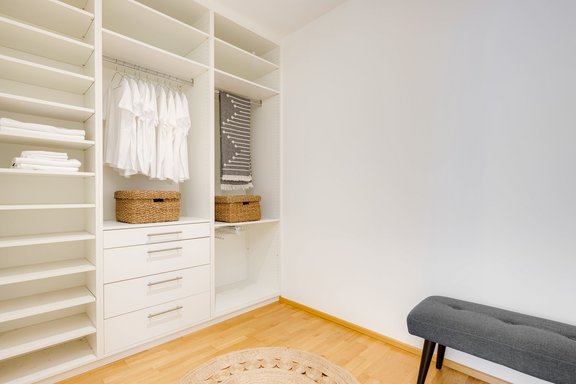 Ankleide mit Einbauten