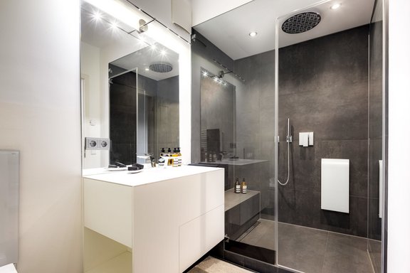 Duschbad mit Dampfdusche