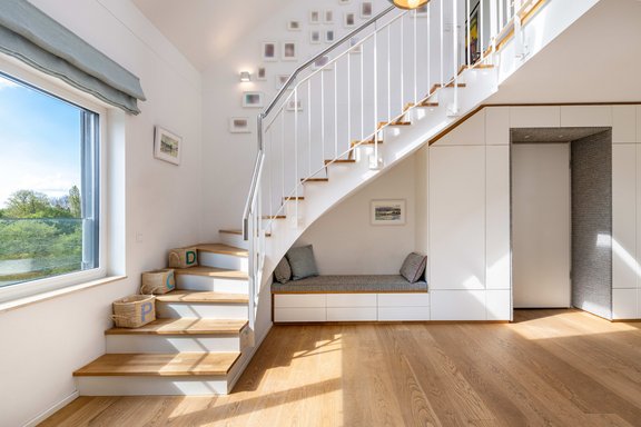 Entree mit Einbauten