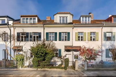 Schmuckstück: Charmantes Reihenmittelhaus von 1910 mit hübschem Garten in Toplage