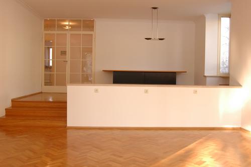 Schöne helle Gartenwohnung