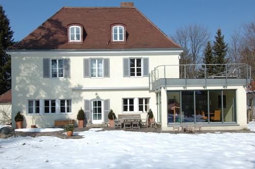 Schöne klassische Altbau-Villa von 1934 mit herrlichem Garten