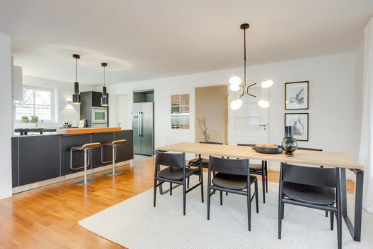 Beautiful cooking/dining area