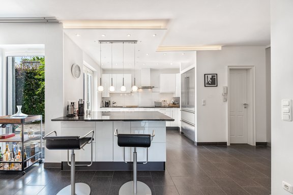 Küche mit Markengeräten