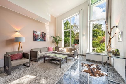 Raumhohe Fensterfronten