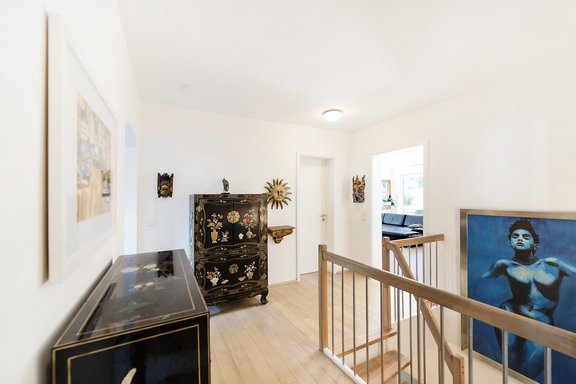 Hallway with oak floorboards