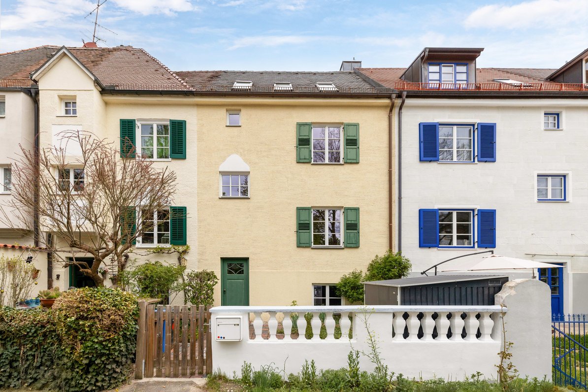 Stilvoll saniertes Reihenhaus