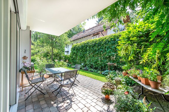 Idyllic south terrace