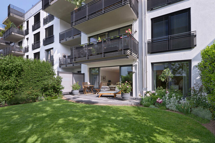 Liebevoll angelegter Garten