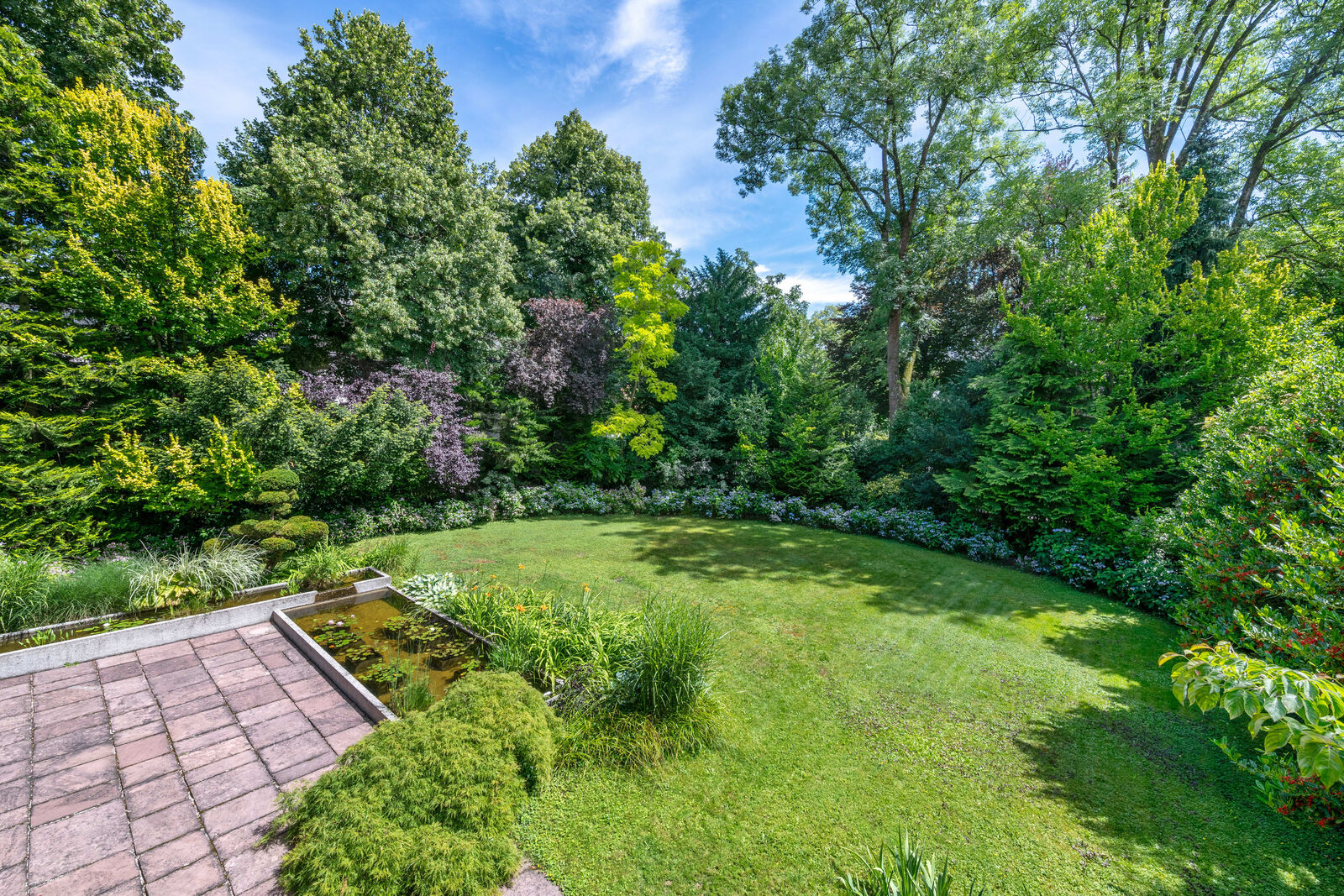 Uneinsehbares Gartenparadies