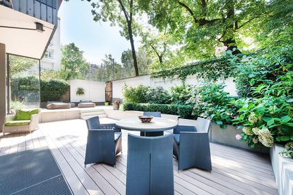 Sensationelle Garten-Wohnung über drei Etagen mit Haus-Charakter in urbaner Bestlage