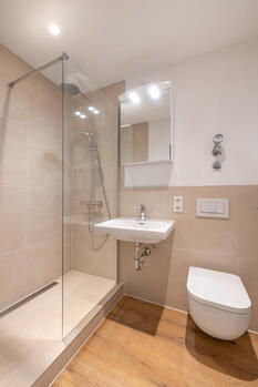 Modern bathroom