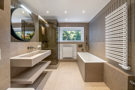 Stylisches Badezimmer