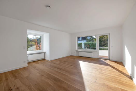 Refurbished 3-room apartment