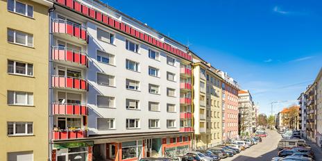 55 Wohn- und 3 Gewerbeeinheiten mit interessantem Potential in guter Lage