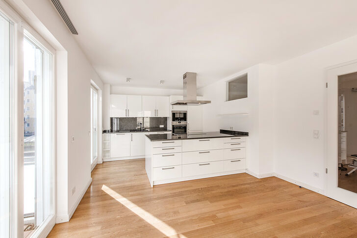 Offene Küche 1.OG bis 4.OG