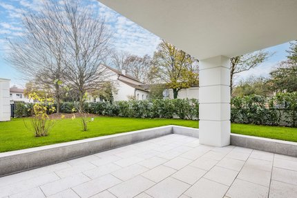 Sonniger Süd-West-Garten