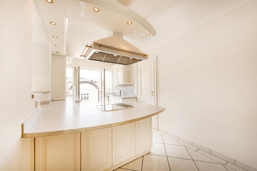 Kitchen with terrace access