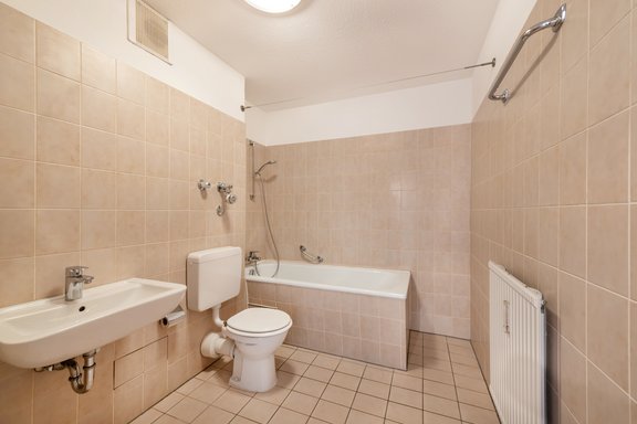 Zeitlos gestaltetes Bad