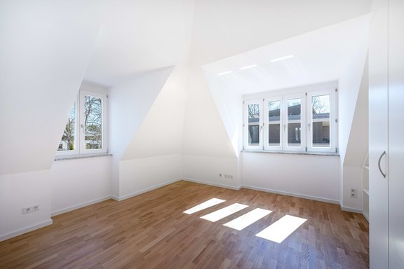 Kinderzimmer mit Einbauschrank