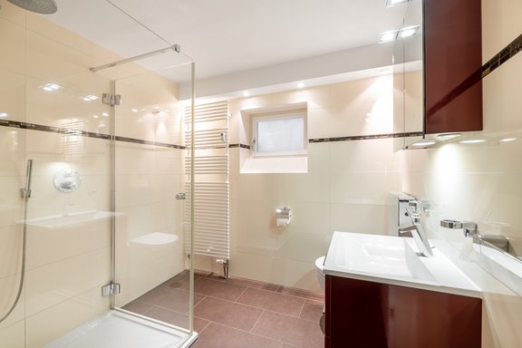 Duschbad im Untergeschoss