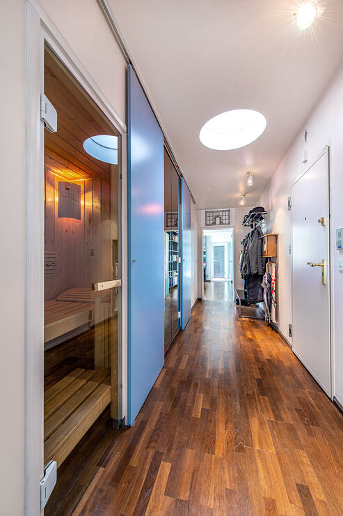Flur mit Sauna