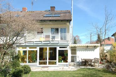 Sonnige Doppelhaushälfte mit schönem Süd-West-Garten