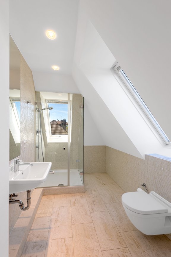 Duschbad auf der Galerieebene