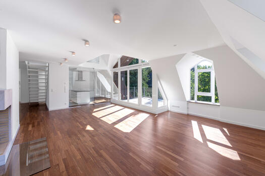Living/dining area and kitchen