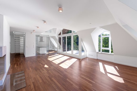 Wohn-/Essbereich und Küche