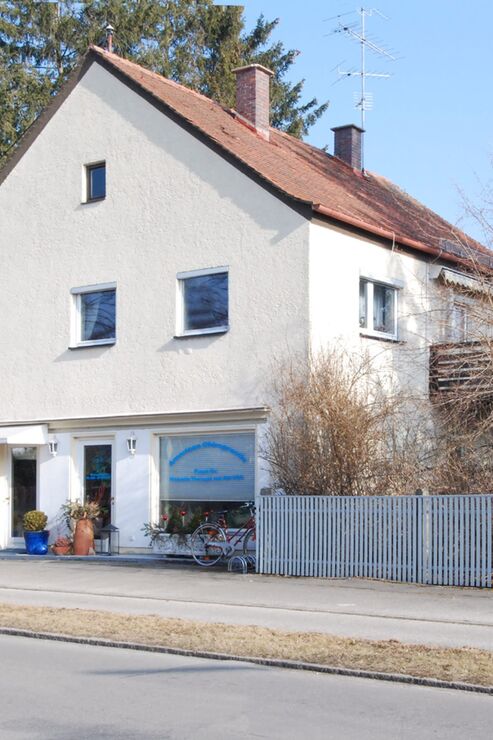 Straßenansicht