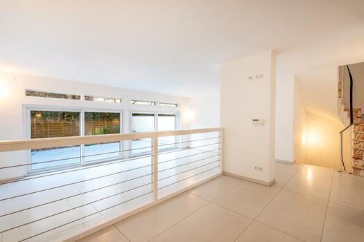 Living/dining area