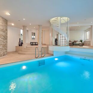 Pool und Sauna