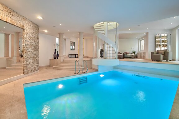 Pool und Sauna