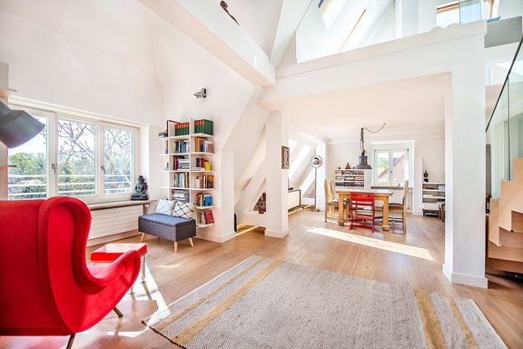 Open plan dining area