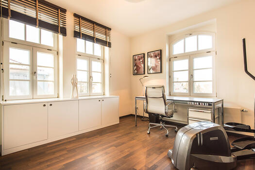 Arbeitszimmer